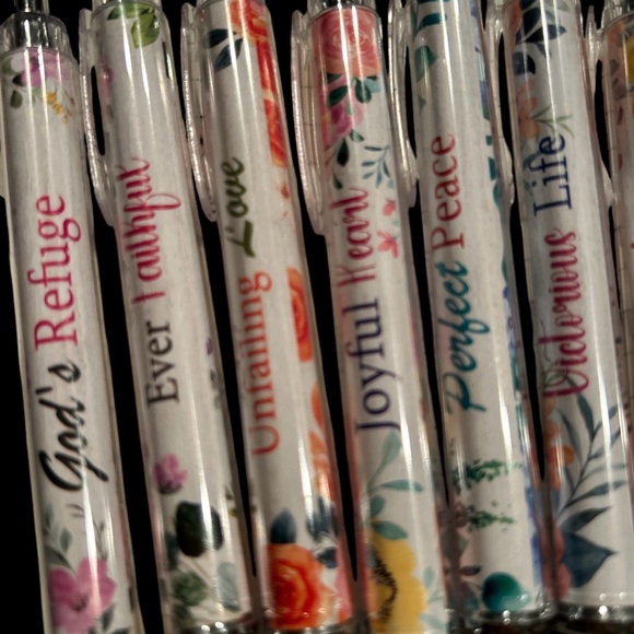Inspirational Floral Ballpoint Pens 1/$7 - Picture 2 of 3
